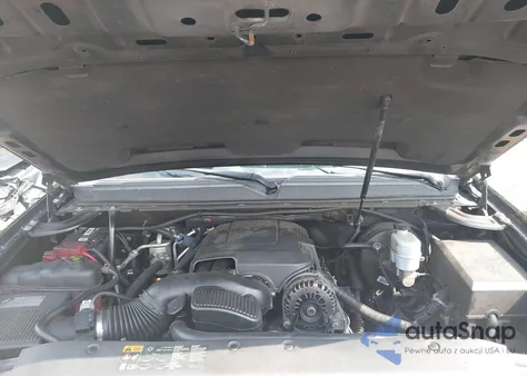 2013 Chevrolet Suburban 1500 Lt из США, поврежденный, VIN 1GNSKJE75DR104748